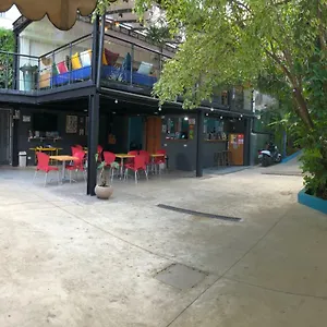  Albergue Sampa